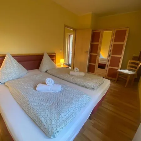 In Der Kopenhagener Straße Apartment *